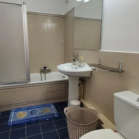 Апартаменты Studio With Pool Close To The Beach